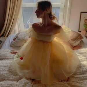 NEW Selkie The Baby Banana Puff Organza Mini Dress Sz XS